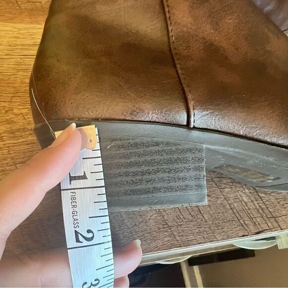 Daily Shoes brown faux Leather booties - Picture 7 of 8